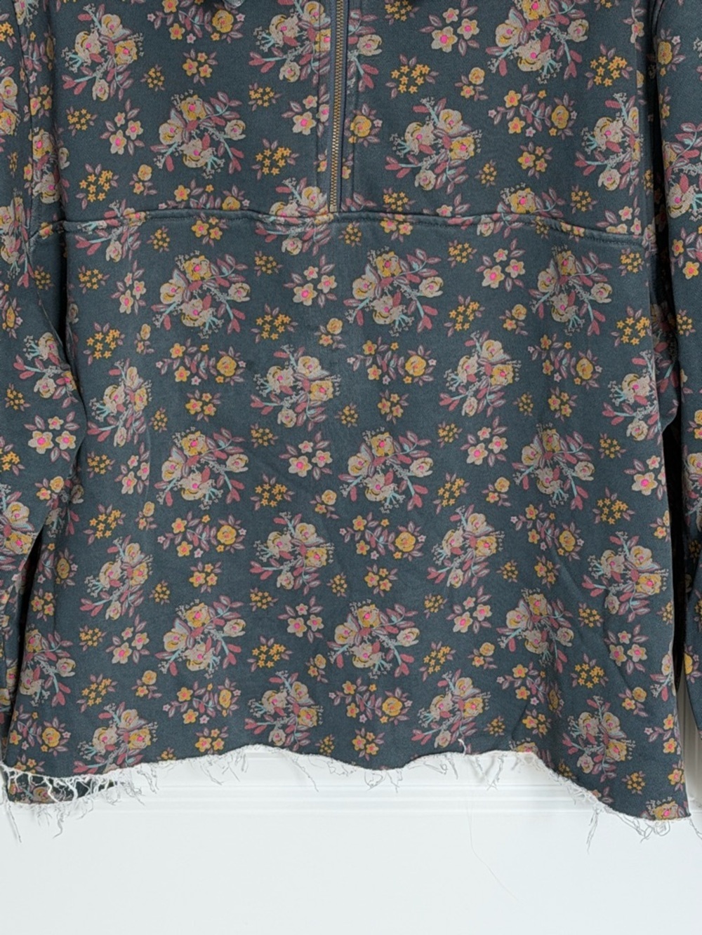 Natural Life State Floral Blooms Blue Easy Does It Sweatshirt 54547 - Picture 7 of 14